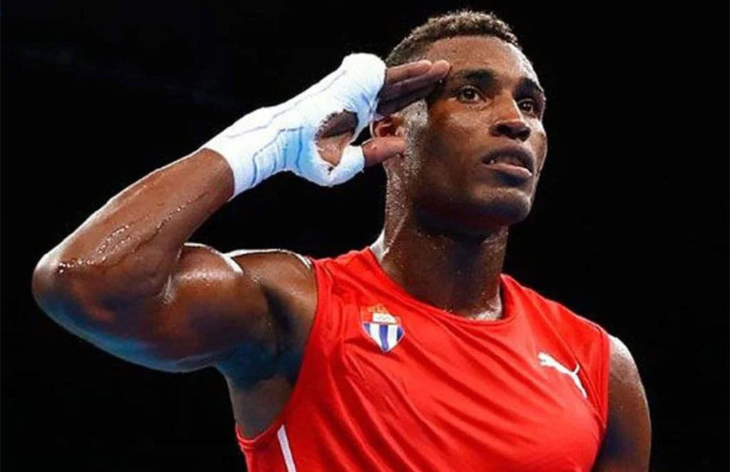 Julio César La Cruz va por su corona número 15 en el Playa Girón 2025 y podría consagrarse en su cuarta categoría de peso