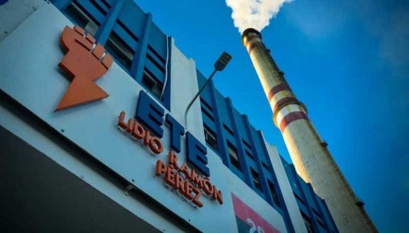 Cuba trabaja en la recuperación del servicio eléctrico tras fallo en subestación