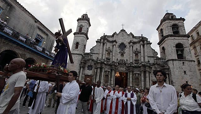 PROCESIONES DE VIERNES SANTO EN CUBA: ENTRE AUTORIZACIONES LIMITADAS Y NUEVAS PROHIBICIONES