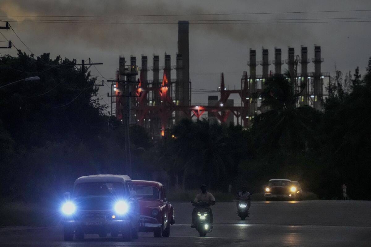 Cuba al borde del colapso energético: déficit de generación alcanza los 1700 MW y se extienden los apagones