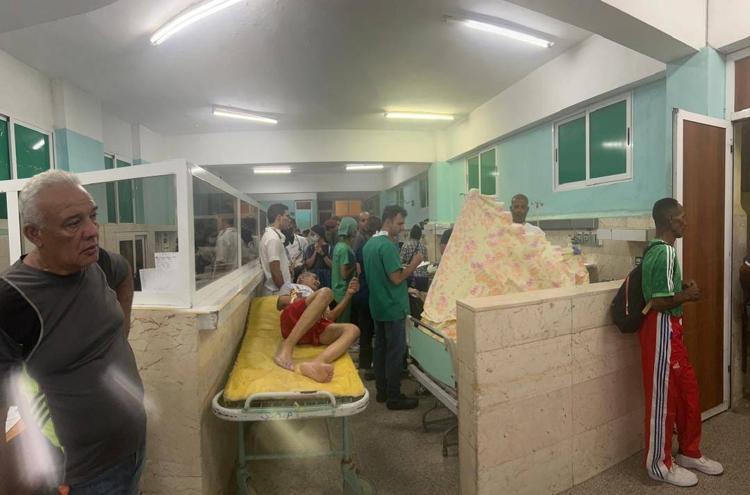 CUBA ENFRENTA UNA EMERGENCIA SANITARIA SIN PRECEDENTES: MÁS DE 100 PACIENTES EN ESTADO CRÍTICO