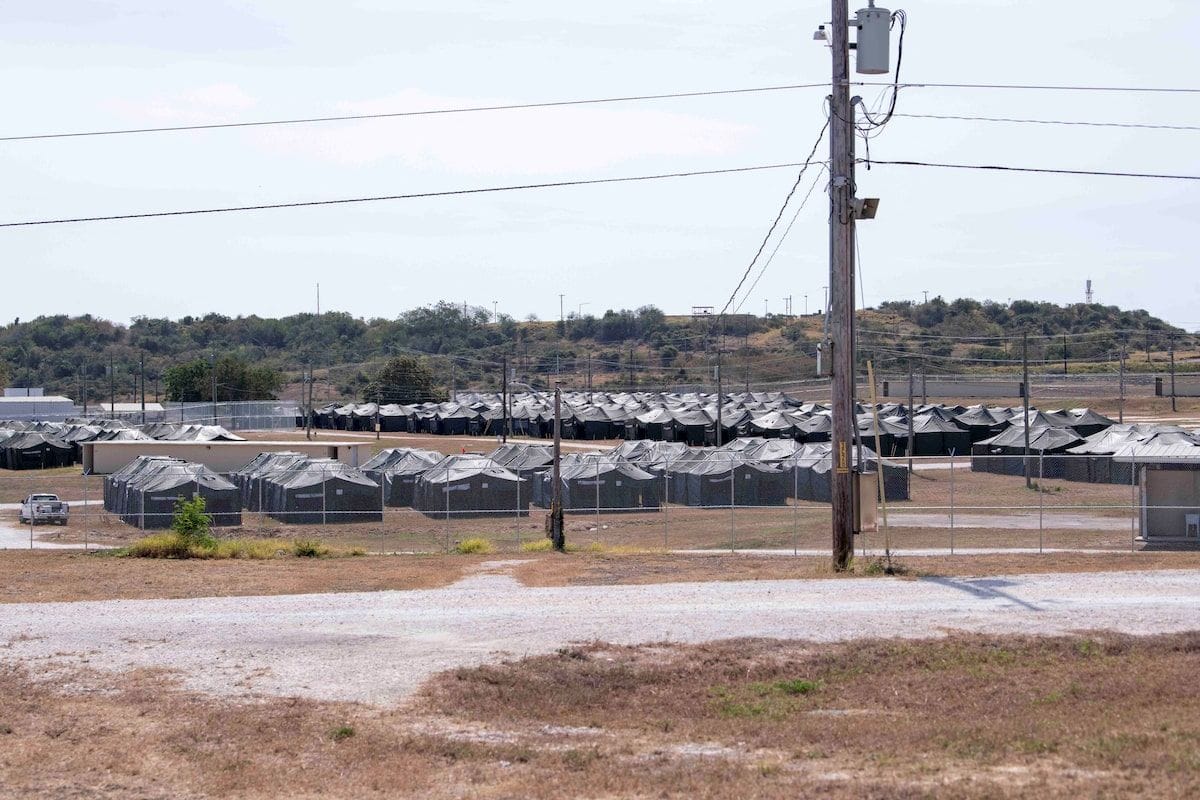 Estados Unidos traslada a 22 ciudadanos cubanos a la Base Naval de Guantánamo como parte de procesos migratorios