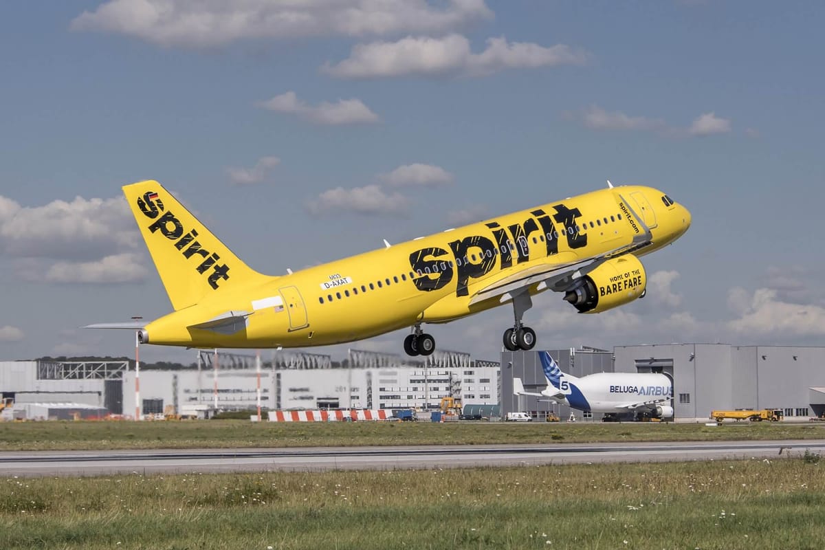 Spirit Airlines endurece su código de vestimenta: lo que los pasajeros deben saber