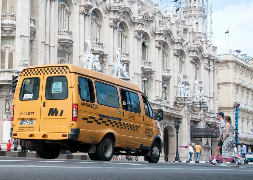 GRAVE CRISIS DE COMBUSTIBLE PARALIZA EL SERVICIO DE TAXIS GAZELLE EN LA HABANA