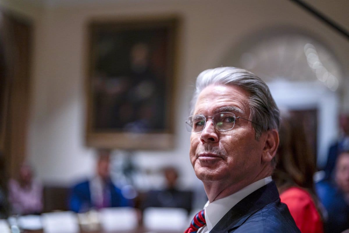 EEUU sugiere a Canadá que se una a la "propuesta" de México de subir aranceles para frenar la "avalancha" China