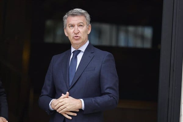 Feijóo carga contra Sánchez por no someter el plan de Defensa al Congreso y no detallar de donde saldrá el dinero