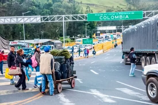 Perú y Colombia reestablecen relaciones diplomáticas y nombrarán embajadores tras dos años de tensiones