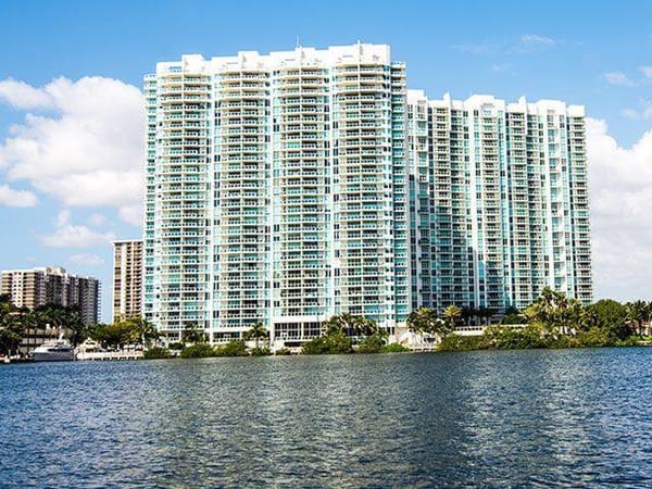 ea cat peninsula condo 497750123