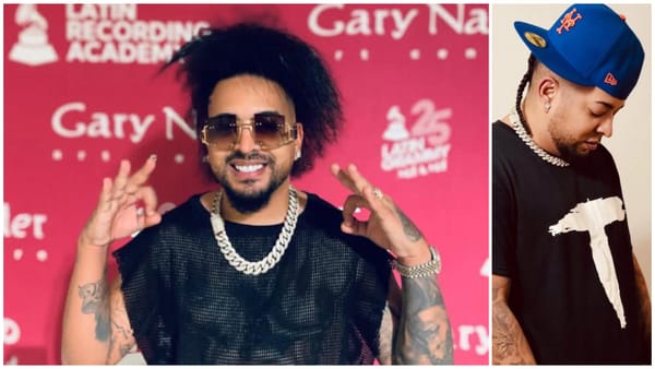 Hombre posando con gesto de paz y gorra azul