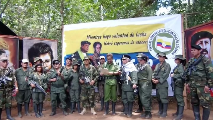 Ejército colombiano reporta la muerte de trece guerrilleros del ELN y disidencias de las FARC en varias operaciones
