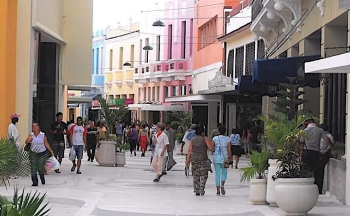 Grave agresión a una oficial de la PNR en el boulevard de Camagüey: el agresor ya fue detenido