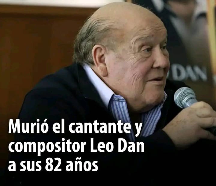 Leo Dan hablando con micrófono