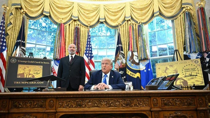 Trump lanza la “Tarjeta Dorada”: un nuevo camino de residencia para millonarios a cambio de un millón de dólares