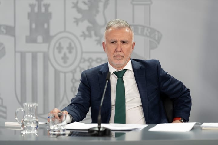 Ángel Víctor Torres anuncia que padece cáncer y se aparta temporalmente de la política