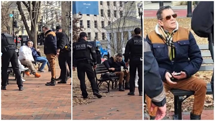Policías conversando con hombres en banco del parque