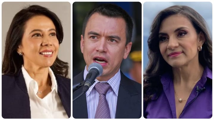 Tres políticos hablando en eventos públicos