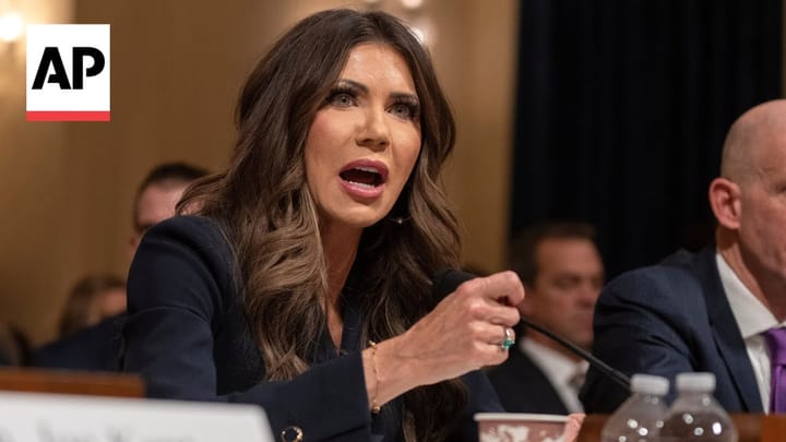 Audiencia en el Congreso somete a fuerte escrutinio a Kristi Noem por deportaciones y manejo de casos migratorios